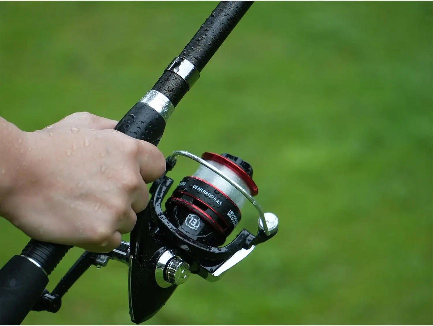 2-Piece Carbon Fiber Telescopic Fishing Rod Combo Set with Reels, Lures, and Bag for Freshwater Saltwater