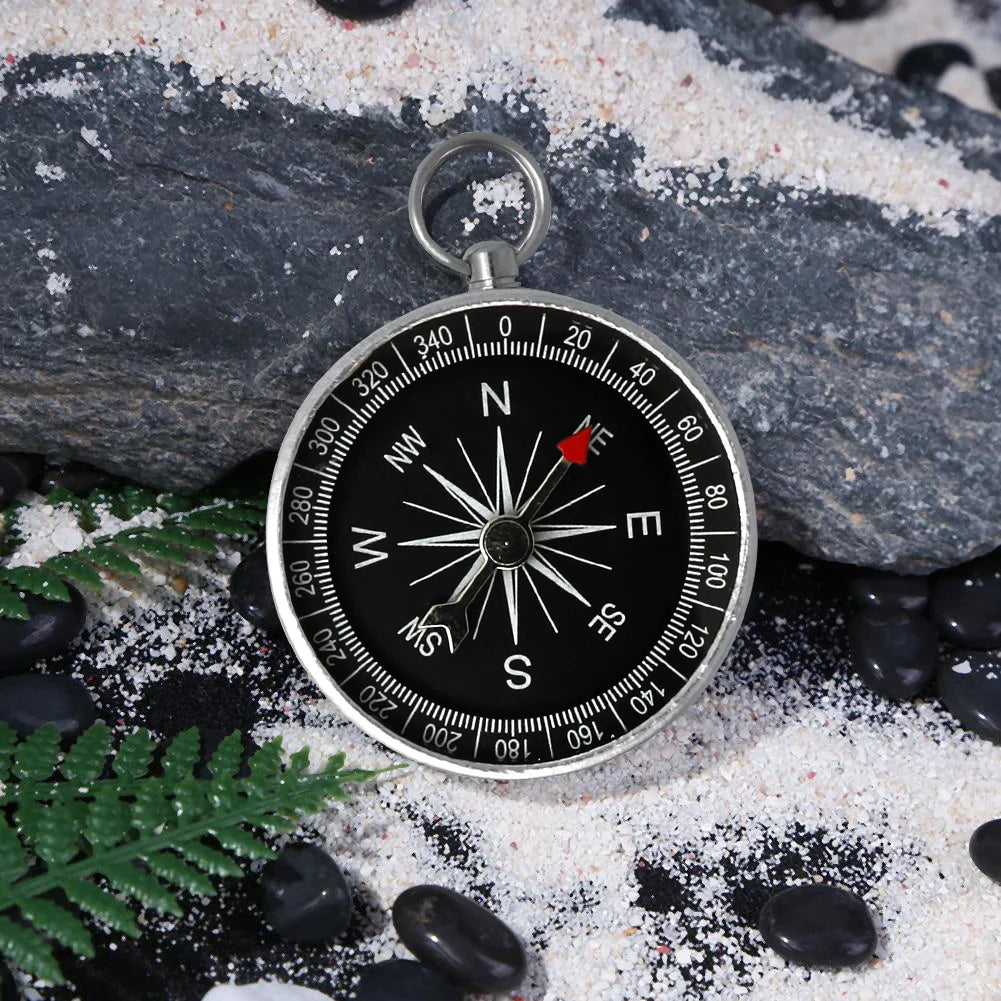 Outdoor Pocket Compass Portable Outdoor Orientation Navigation Compass Silver for Outdoor Camping Hiking Sports Navigation